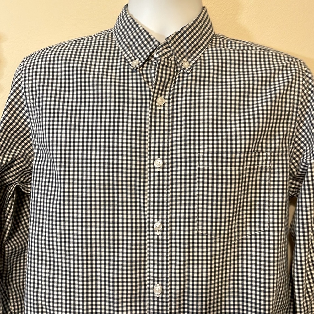 J CREW Button Down Blue/White Checkered Shirt Size Medium - Picture 7 of 9